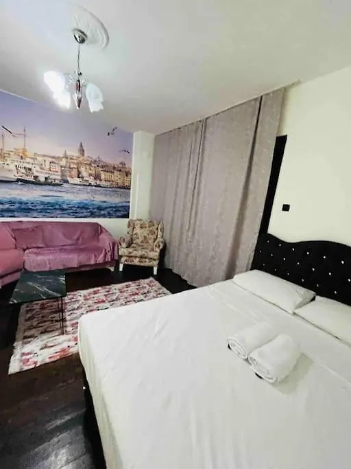 איסטמבול Arya 3 Bedroom Family Pink Flat דירה